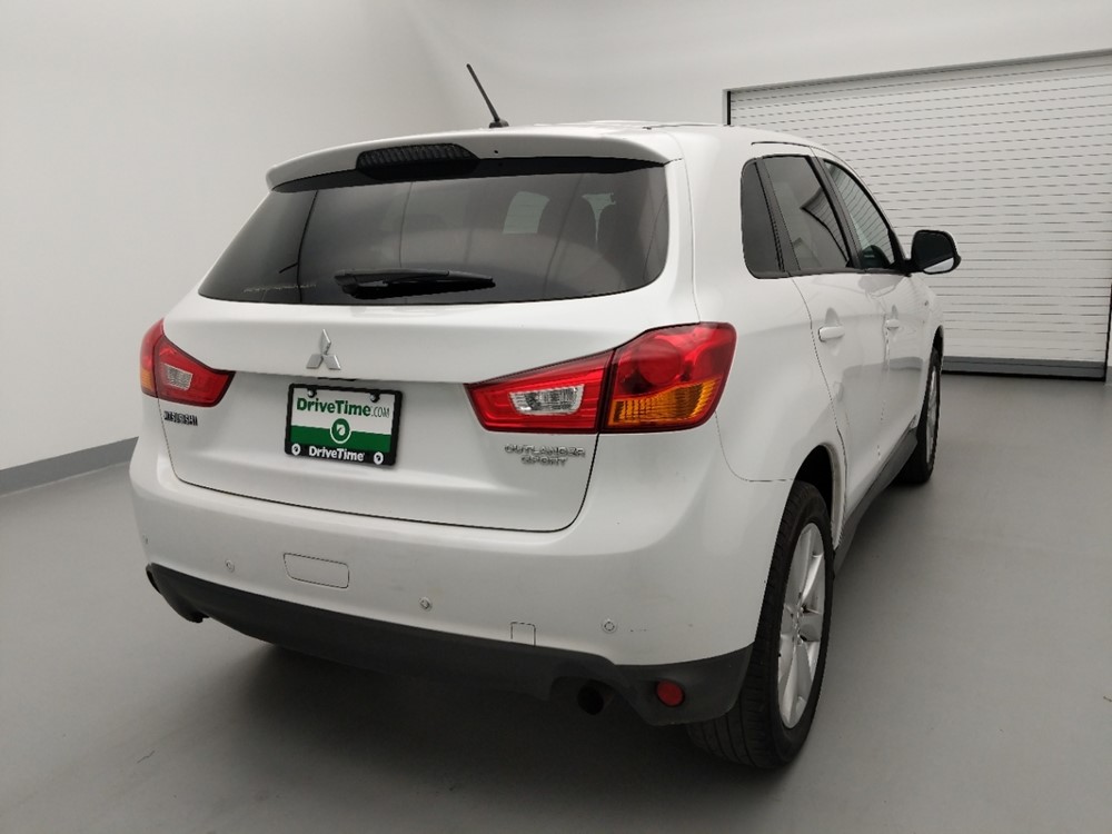 2015 Mitsubishi Outlander - Passenger Rear Trunk
