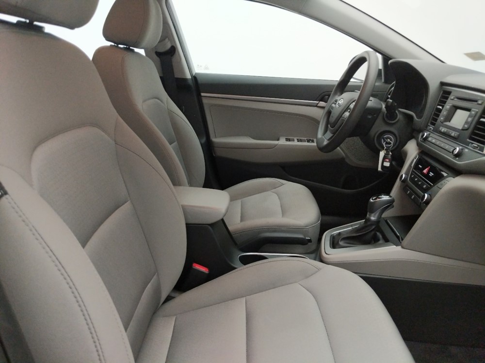 2017 Hyundai Elantra - Passenger Front Seat