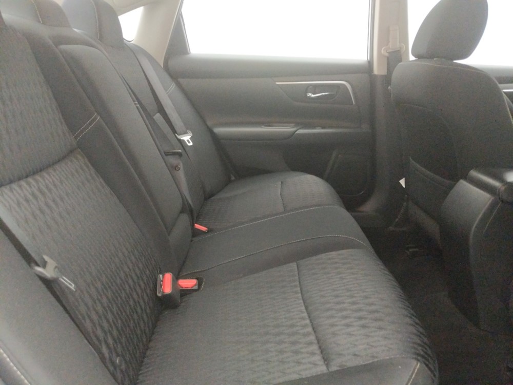 2017 Nissan Altima - Passenger Rear Seat
