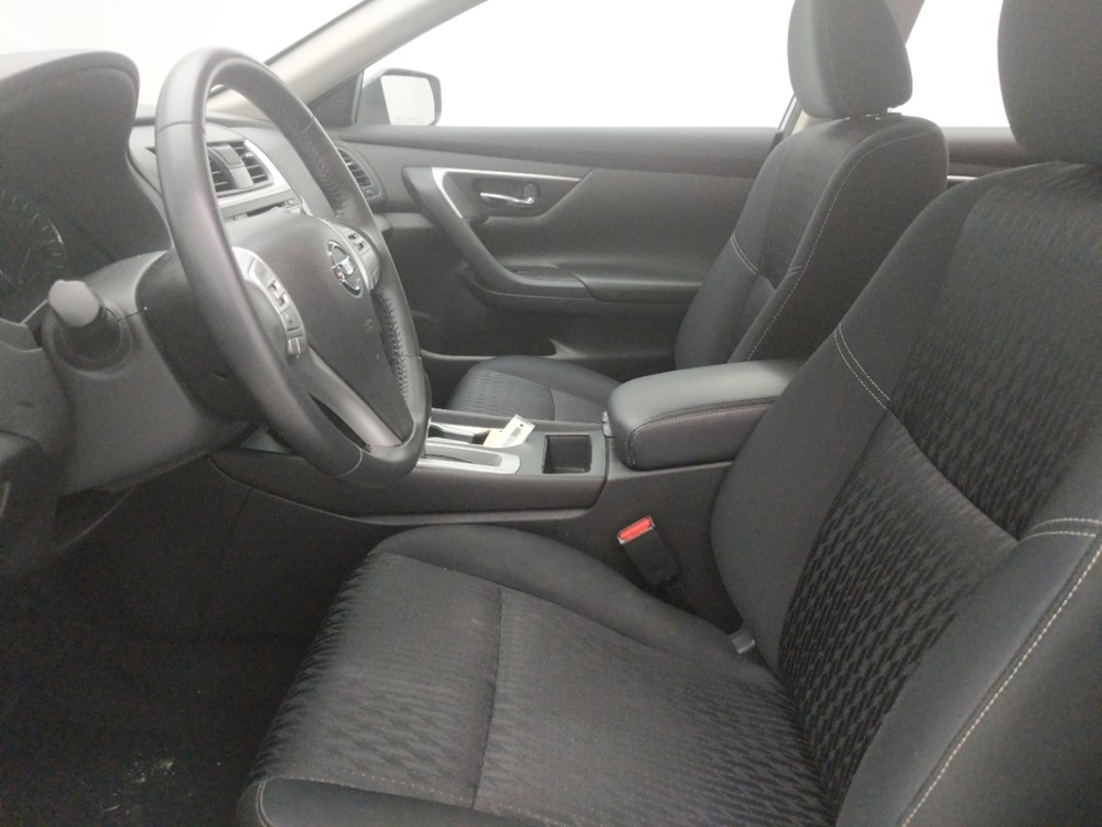 2017 Nissan Altima - Driver Front Seat