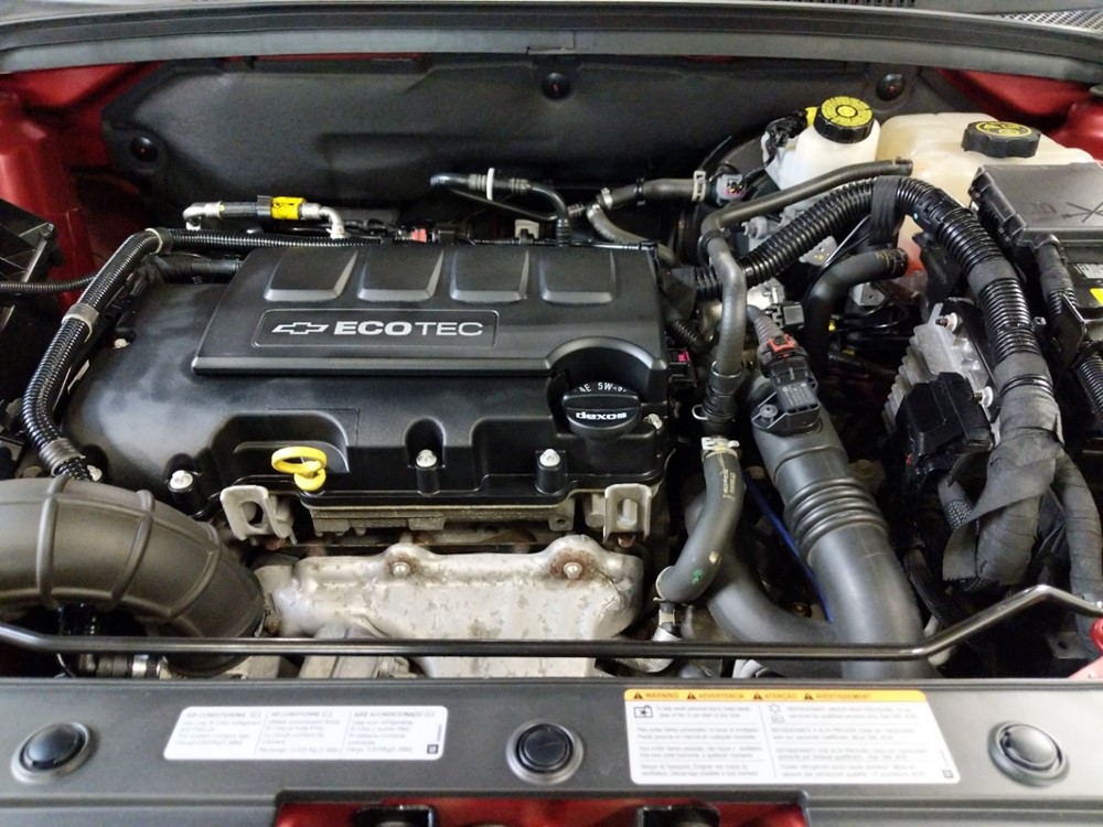 2014 Chevrolet Cruze - Engine