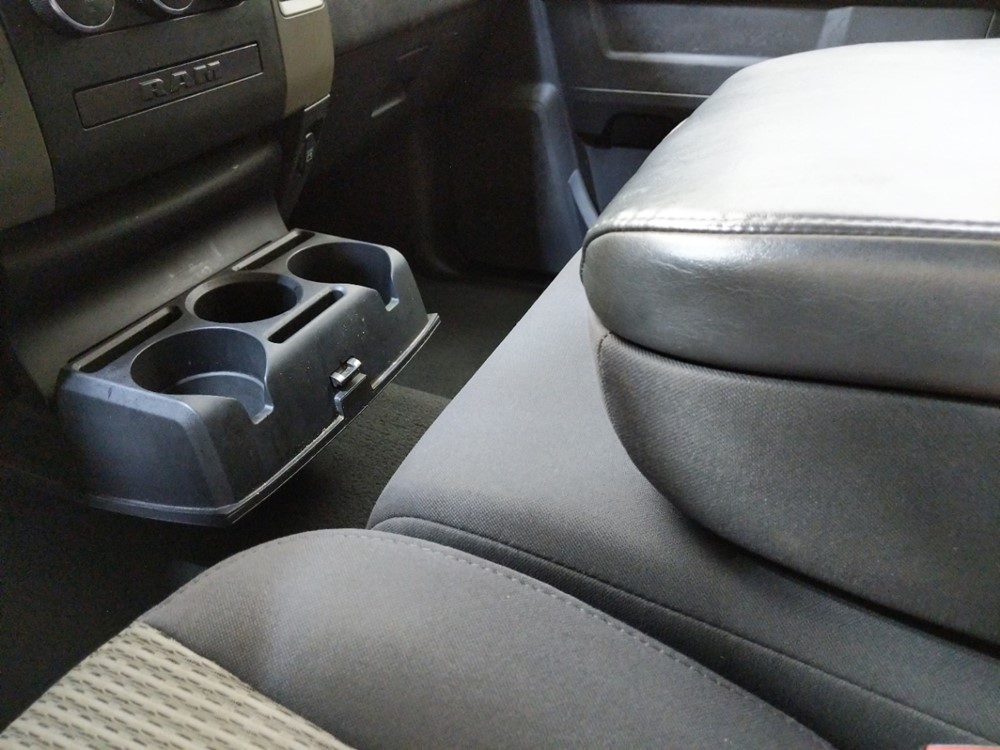 2010 Dodge Ram 1500 - Center Console/Cup Holders