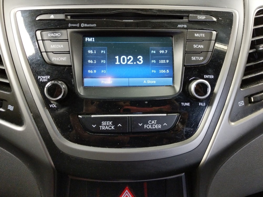 2014 Hyundai Elantra - Stereo Package