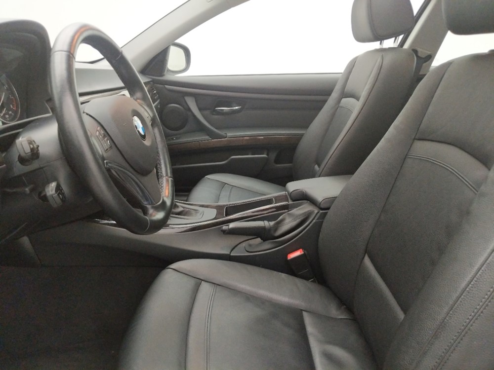 2011 BMW 328i - Driver Front Seat