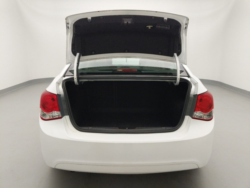 2015 Chevrolet Cruze - Trunk