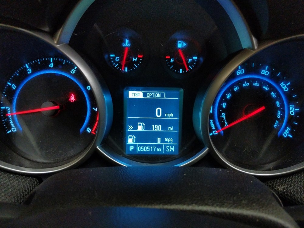 2015 Chevrolet Cruze - Odometer Close Up