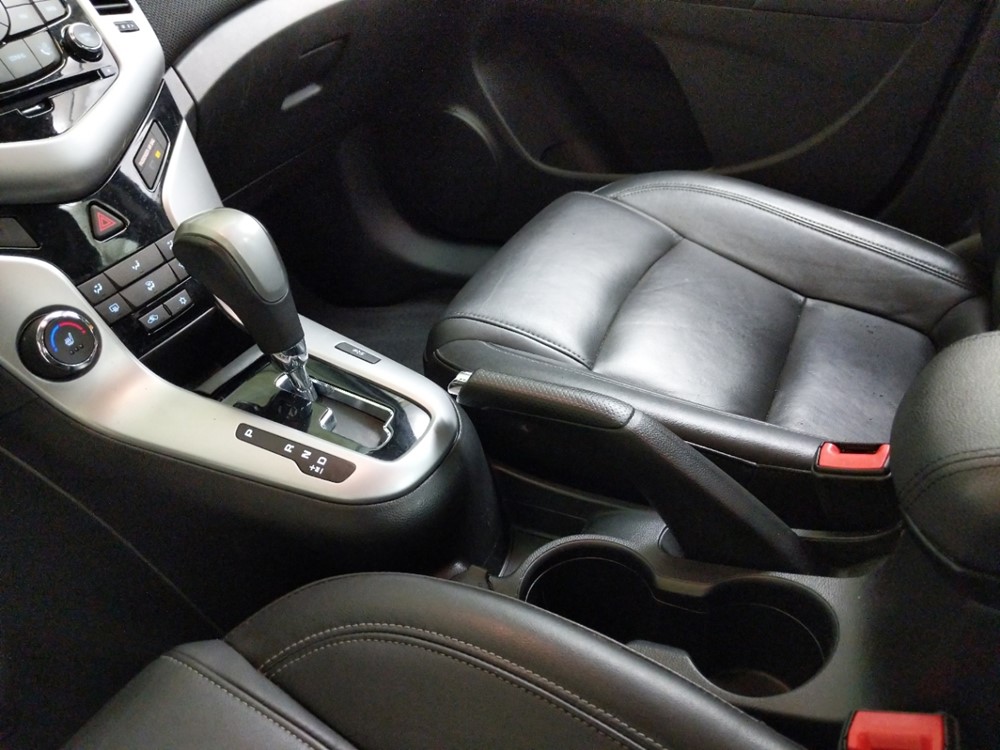 2015 Chevrolet Cruze - Center Console/Cup Holders