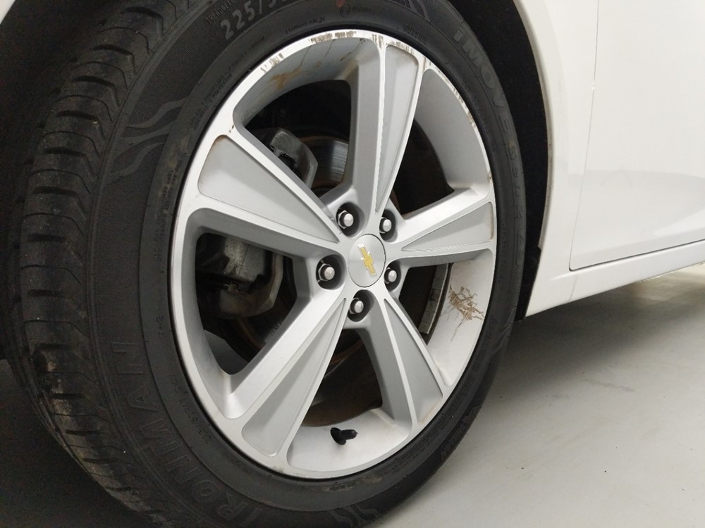 2015 Chevrolet Cruze - Wheel