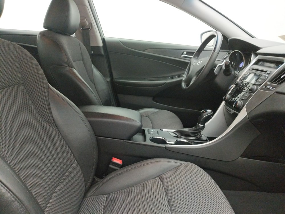 2013 Hyundai Sonata - Passenger Front Seat
