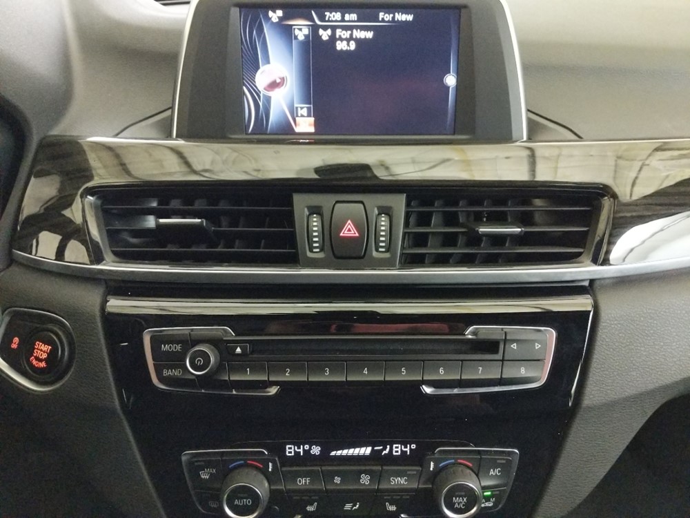 2016 BMW X1 - Stereo Package