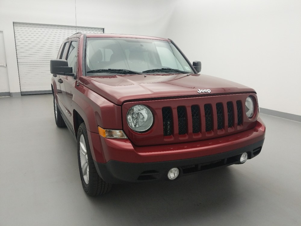 2016 Jeep Patriot - Passenger Front Hood