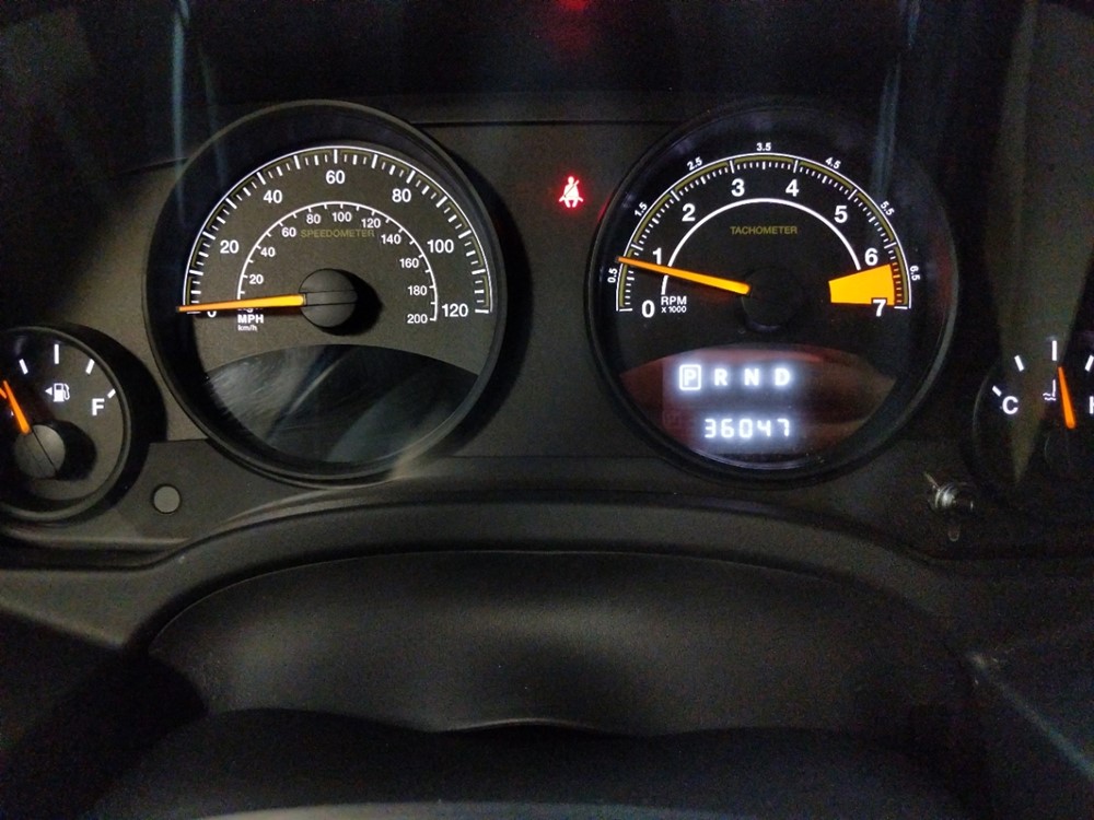 2016 Jeep Patriot - Odometer Close Up