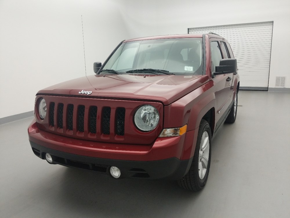 2016 Jeep Patriot - Driver Front Hood