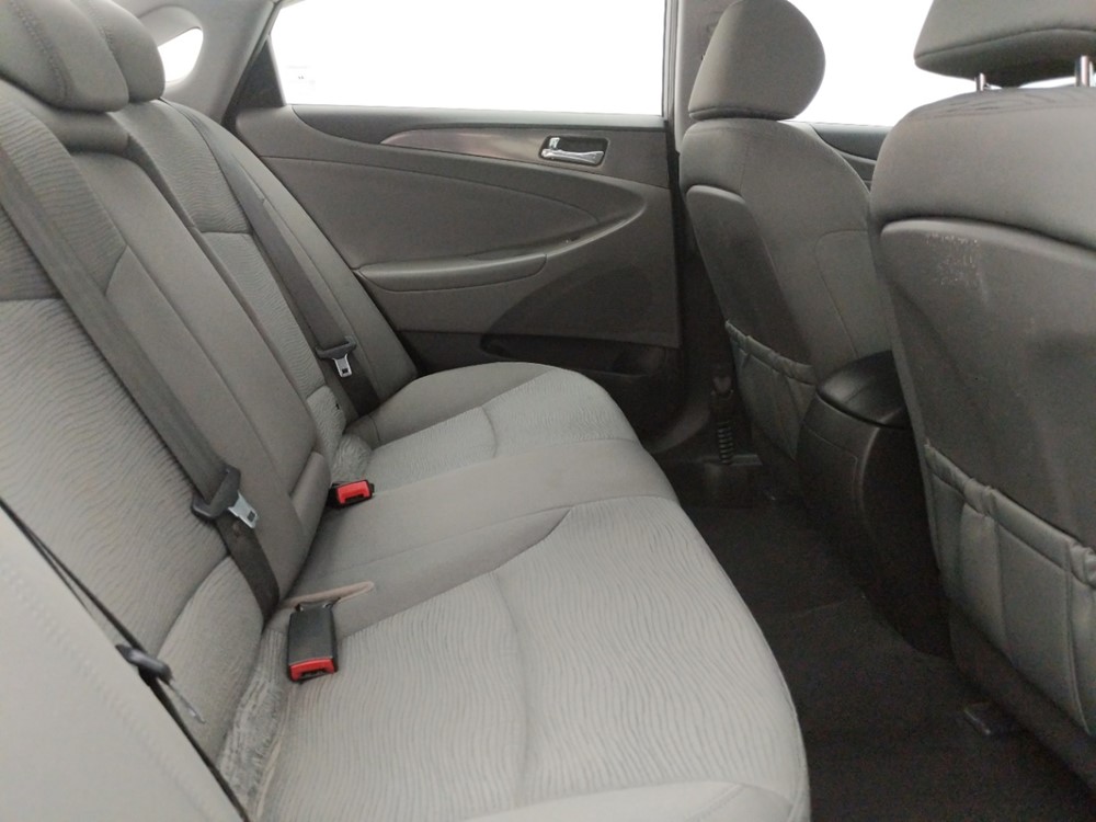 2014 Hyundai Sonata - Passenger Rear Seat