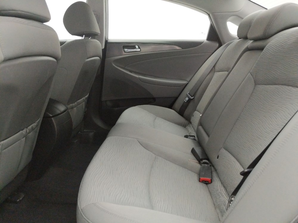 2014 Hyundai Sonata - Driver Rear Seat