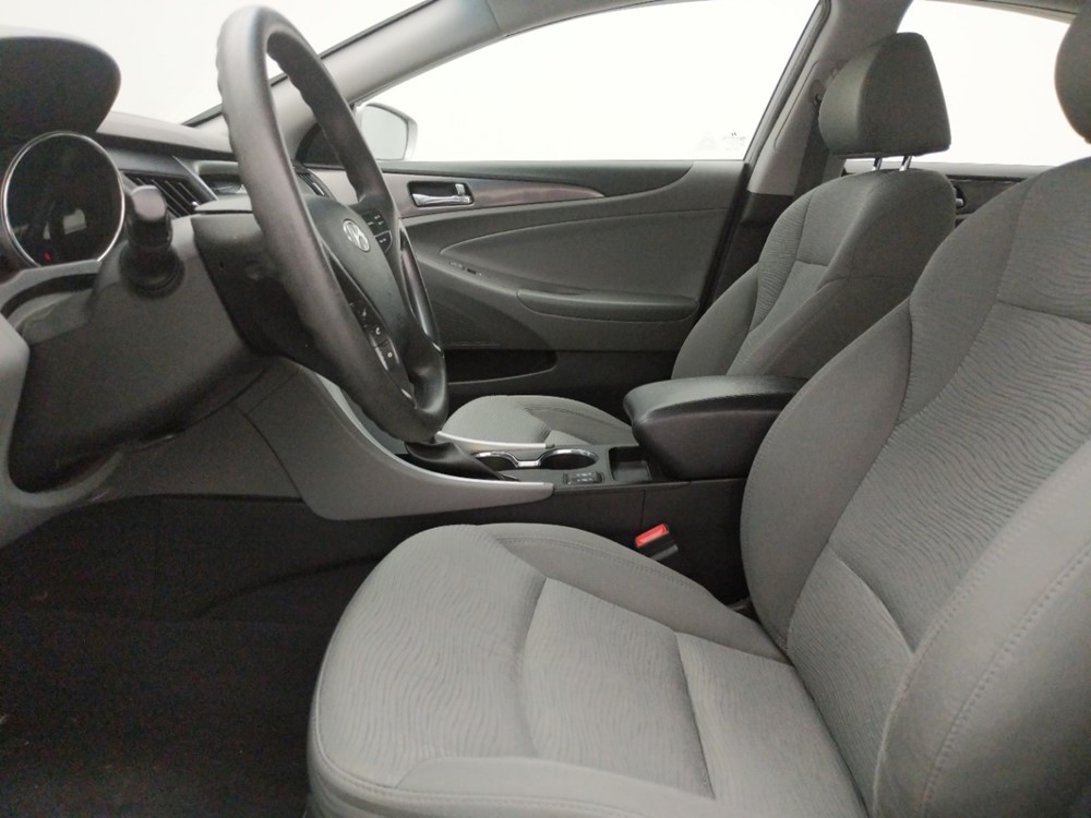 2014 Hyundai Sonata - Driver Front Seat