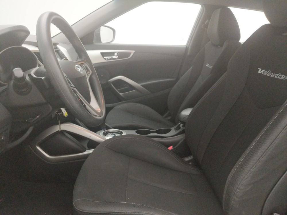 2013 Hyundai Veloster - Driver Front Seat