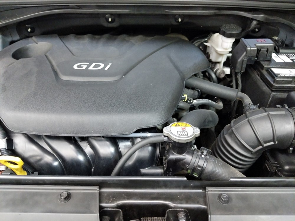 2013 Hyundai Veloster - Engine