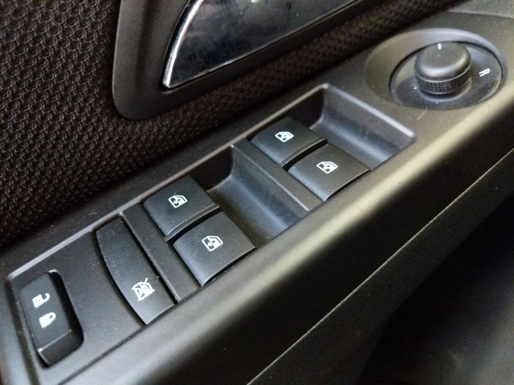 2016 Chevrolet Cruze - Driver Power Windows/Lock Control