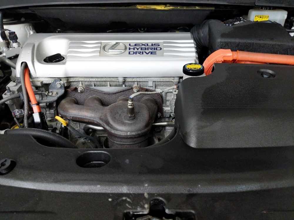 2012 Lexus HS 250h - Engine