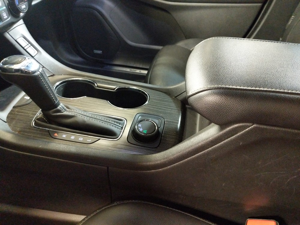 2018 GMC Acadia - Center Console/Cup Holders