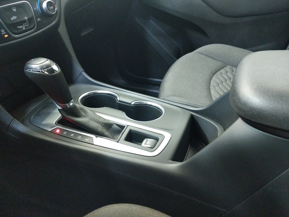2018 Chevrolet Equinox - Center Console/Cup Holders