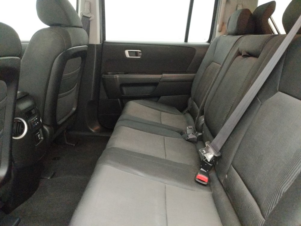 2009 Honda Pilot - Driver Rear Seat