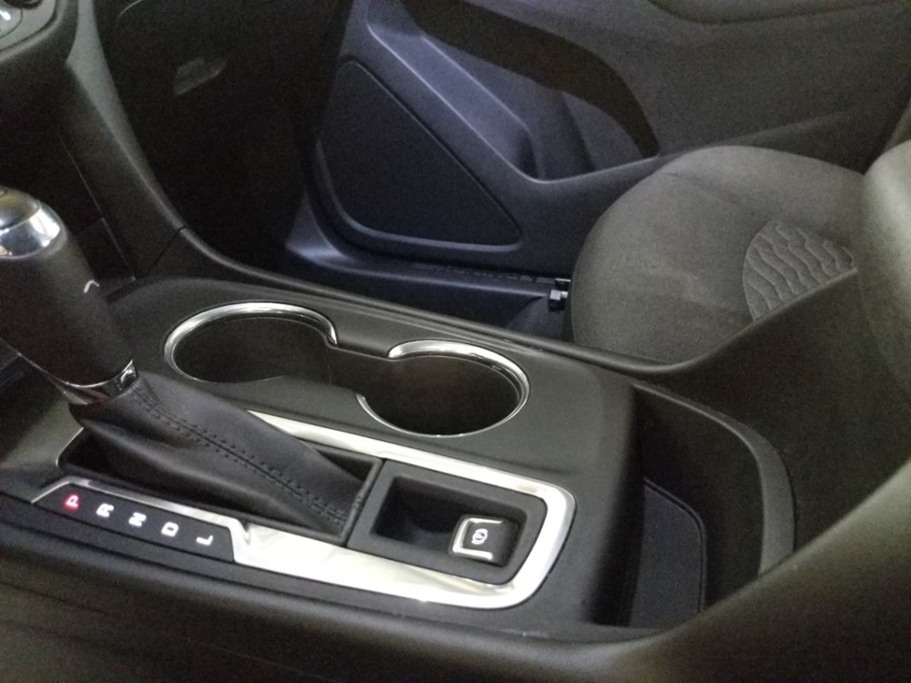 2018 Chevrolet Equinox - Center Console/Cup Holders