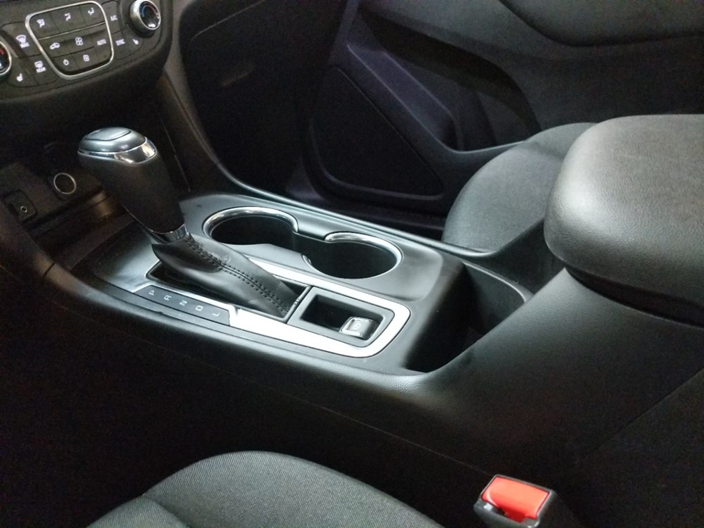 2018 Chevrolet Equinox - Center Console/Cup Holders