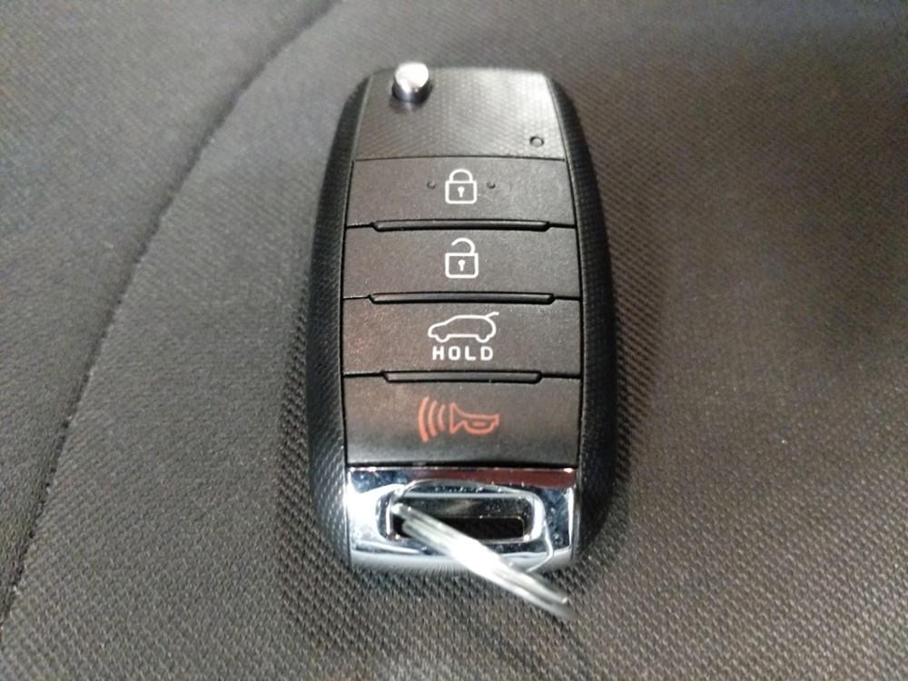 2014 Kia Soul - Keys