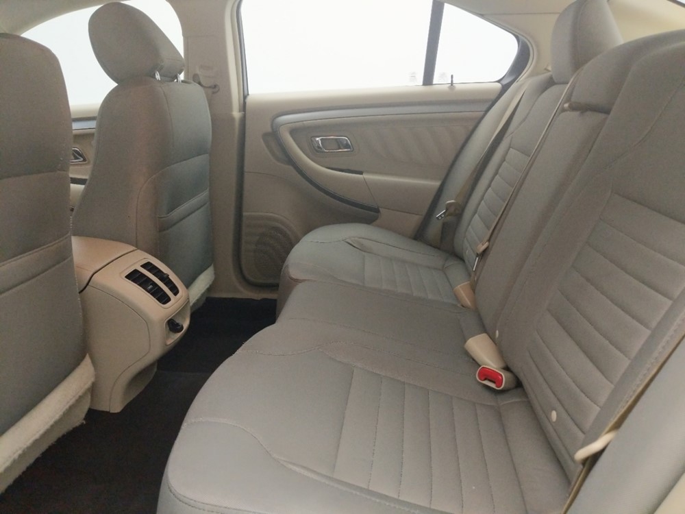 2015 Ford Taurus - Driver Rear Seat