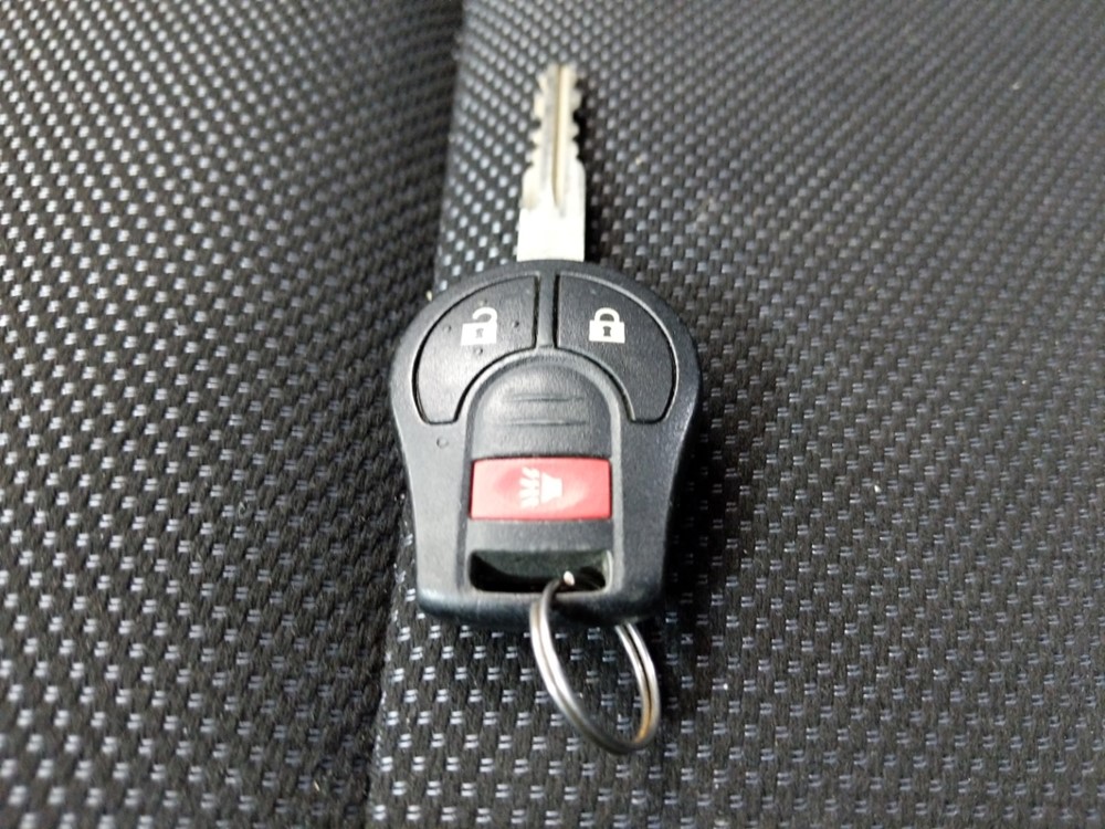 2013 Nissan JUKE - Keys