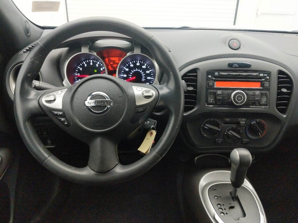 2013 Nissan JUKE - Driver Dash