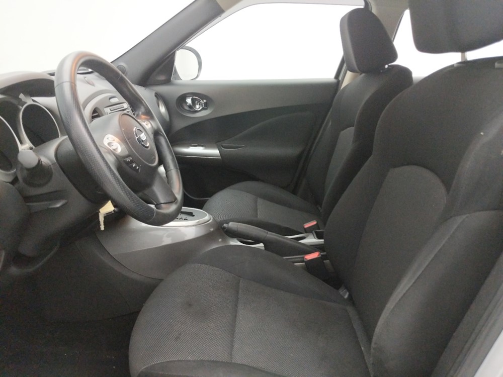 2013 Nissan JUKE - Driver Front Seat
