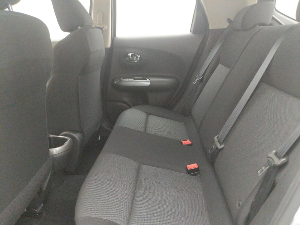 2013 Nissan JUKE - Driver Rear Seat