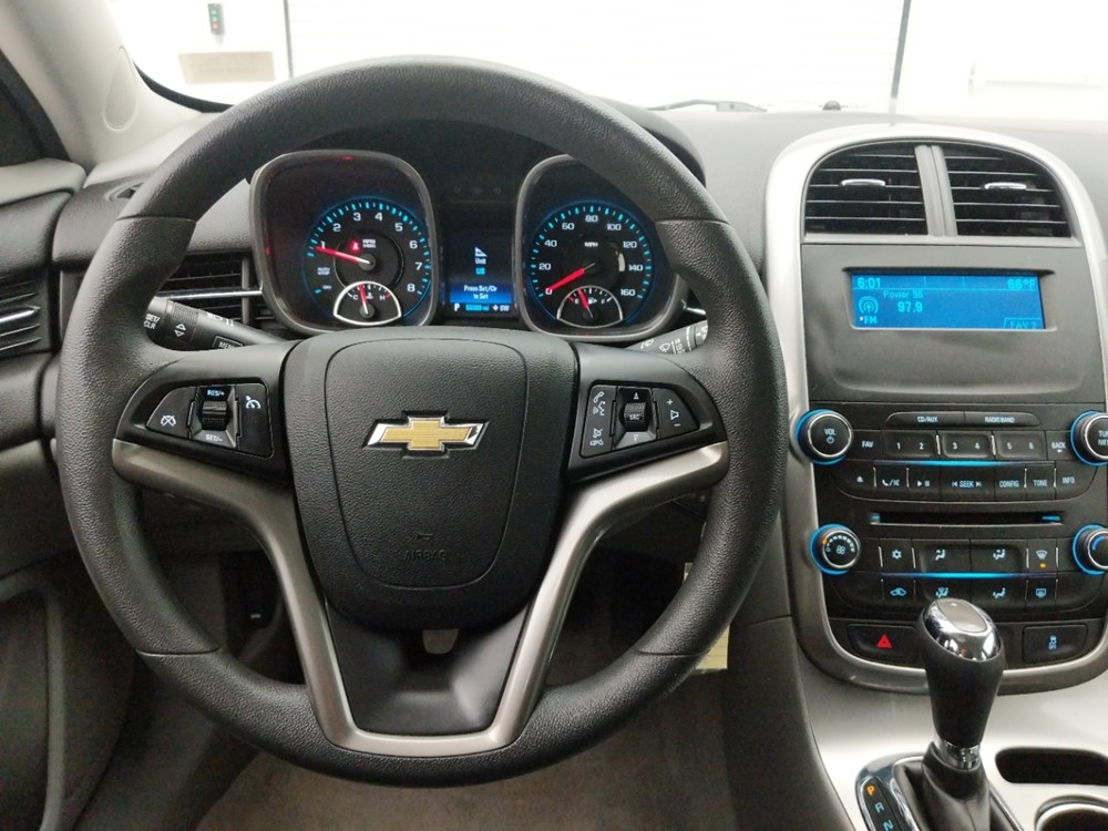 2016 Chevrolet Malibu - Driver Dash