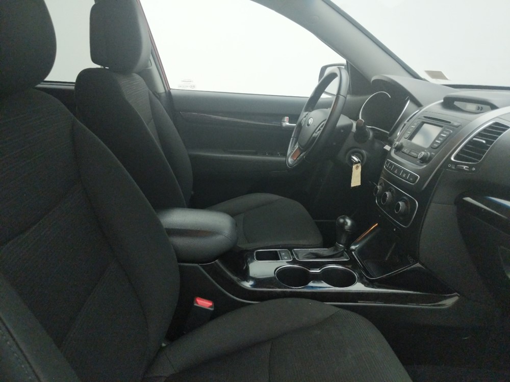 2014 Kia Sorento - Passenger Front Seat