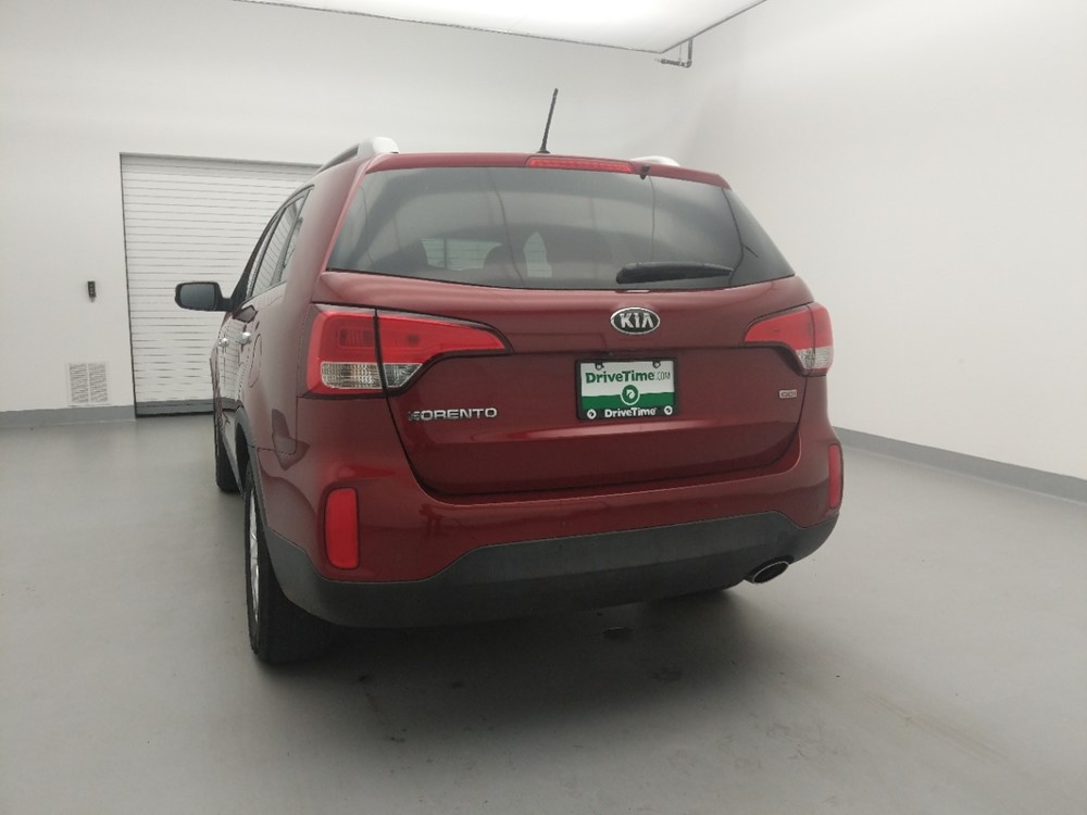 2014 Kia Sorento - Driver Rear Trunk
