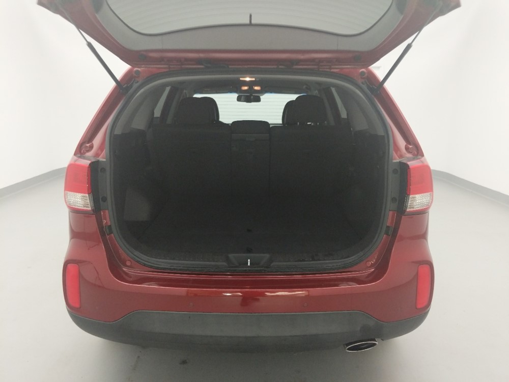 2014 Kia Sorento - Trunk