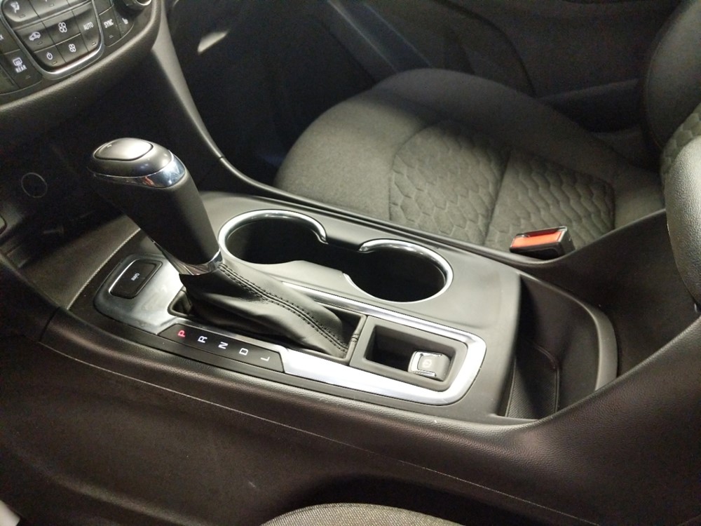 2018 Chevrolet Equinox - Center Console/Cup Holders