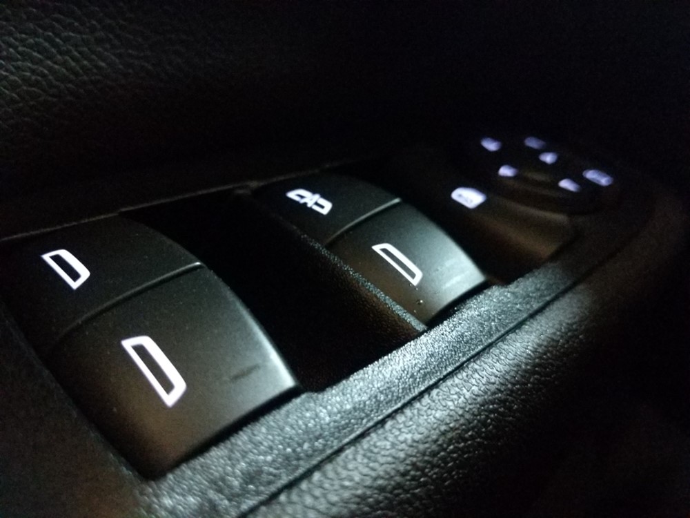2018 Chevrolet Equinox - Driver Power Windows/Lock Control