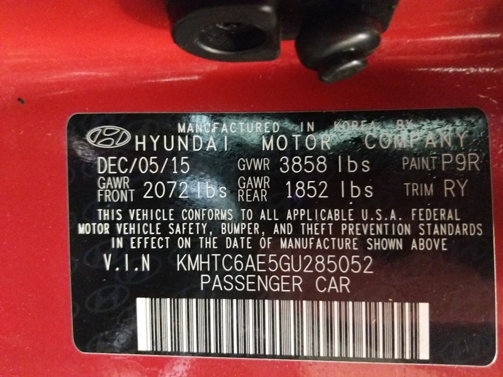 2016 Hyundai Veloster - VIN Plate
