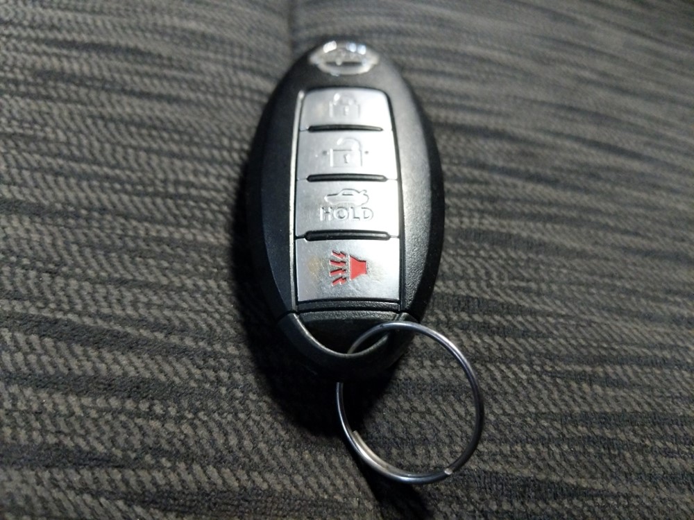 2015 Nissan Sentra - Keys