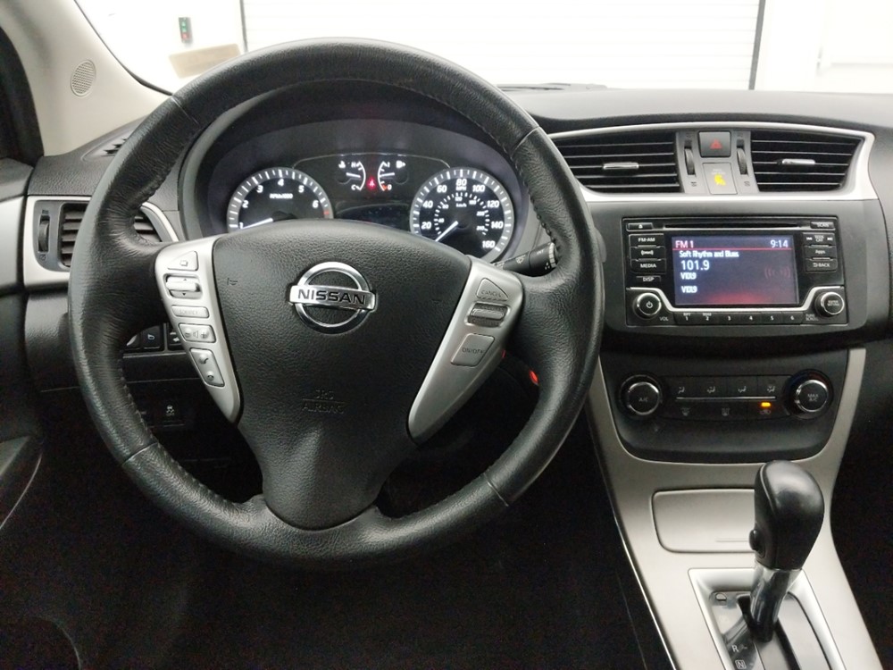 2015 Nissan Sentra - Driver Dash