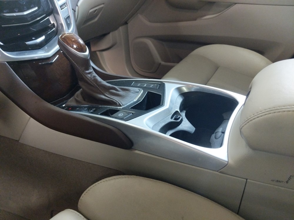 2014 Cadillac SRX - Center Console/Cup Holders