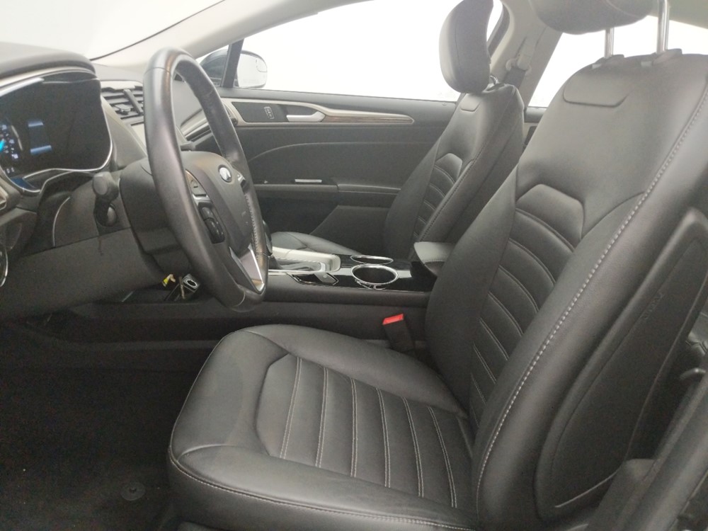 2014 Ford Fusion - Driver Front Seat