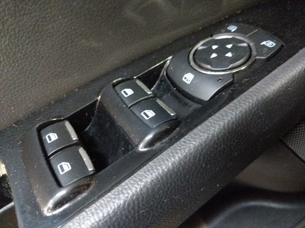 2014 Ford Fusion - Driver Power Windows/Lock Control