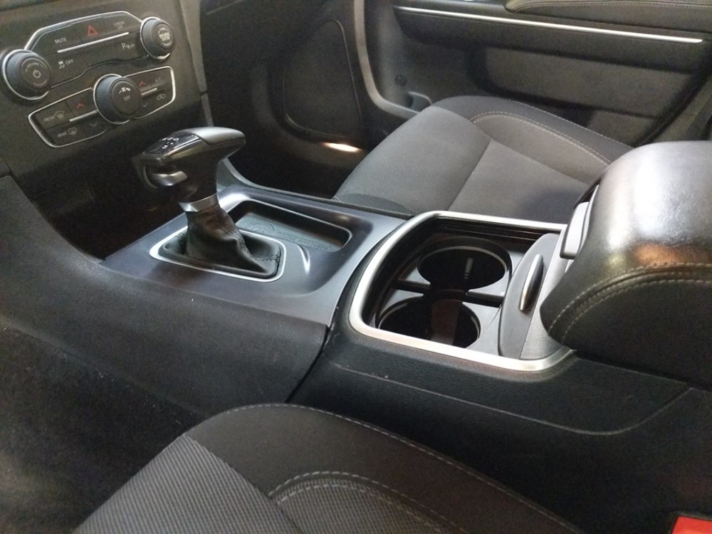 2017 Dodge Charger - Center Console/Cup Holders