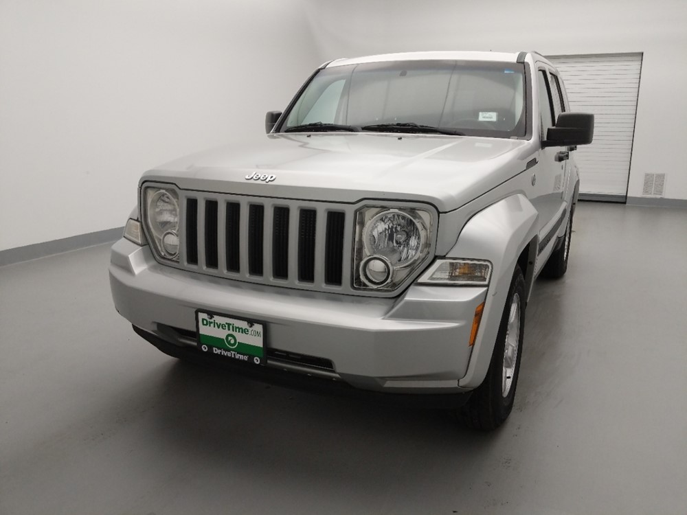 2011 Jeep Liberty - Driver Front Hood
