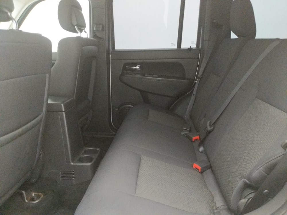 2011 Jeep Liberty - Driver Rear Seat